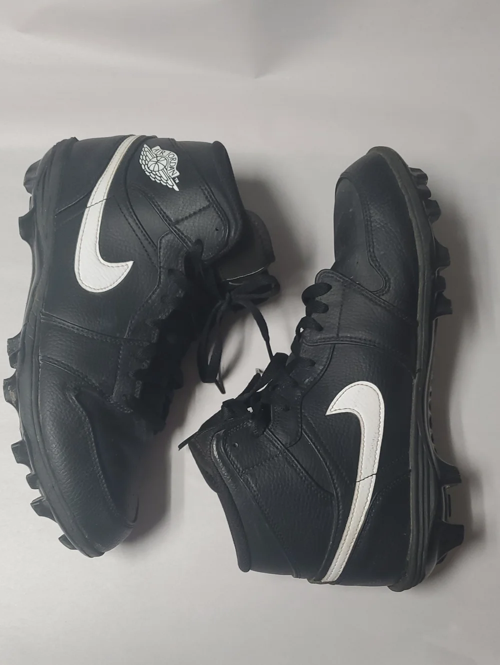 Jordan 1 Mid TD Mens Football Cleats Size 9.5 Black and White